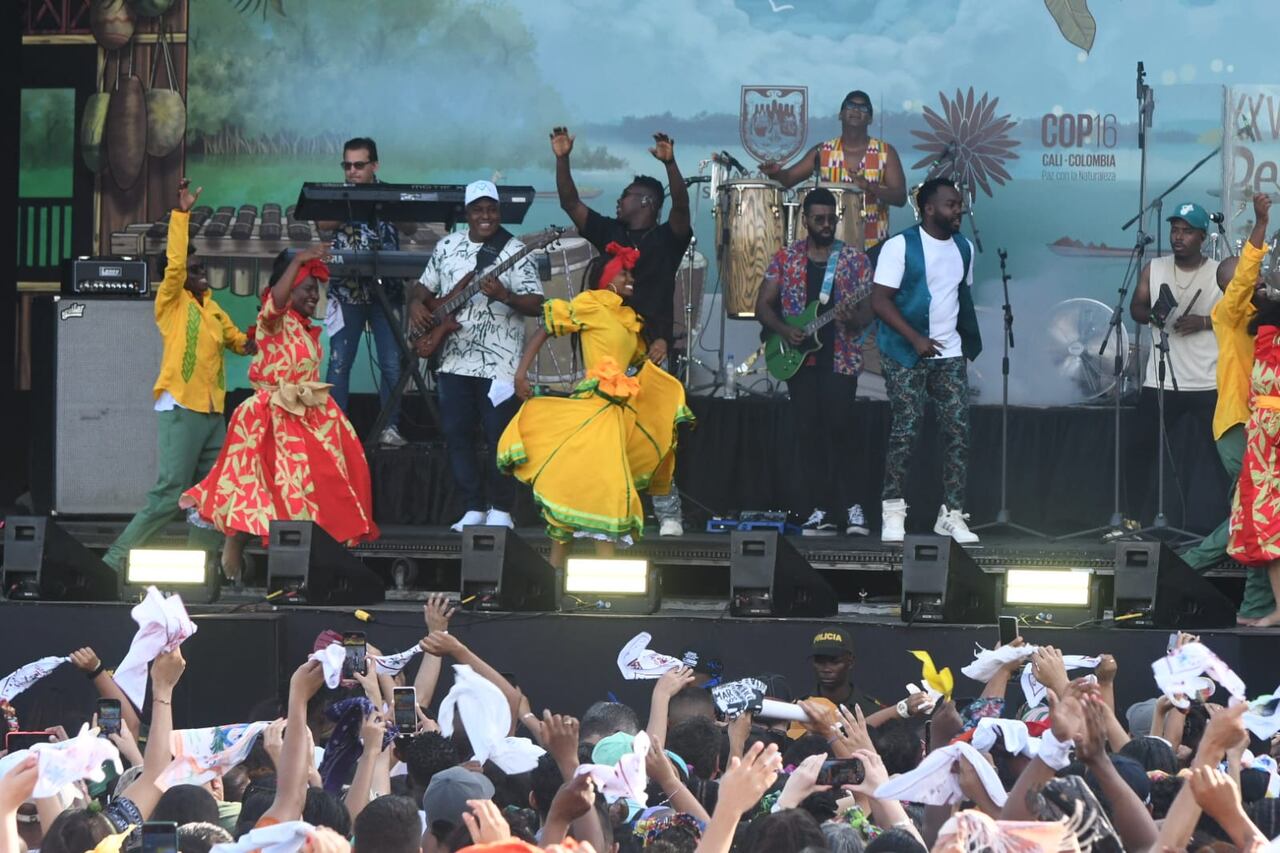 La agrupación Herencia de Timbiquí se presenta este 19 de agosto en el Festival Petronio Álvarez 2024.
José Luis Guzmán / El País